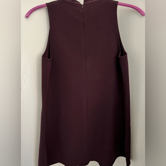 THEORY Mock Neck Sleeveless Top - Picture 2 of 2